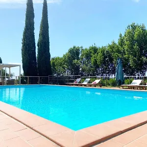 relais-casale-il-poggetto-i-pini.it-tuscanyhotel.com/